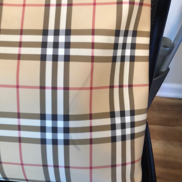 Burberry tote - Picture 3 of 10